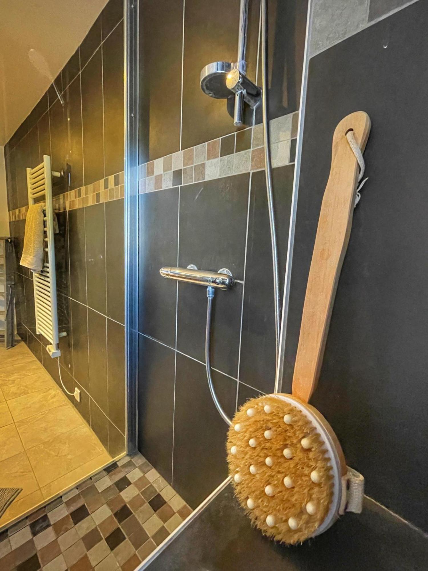 Le Petit Delphia Apartment อัพท์ ภายนอก รูปภาพ