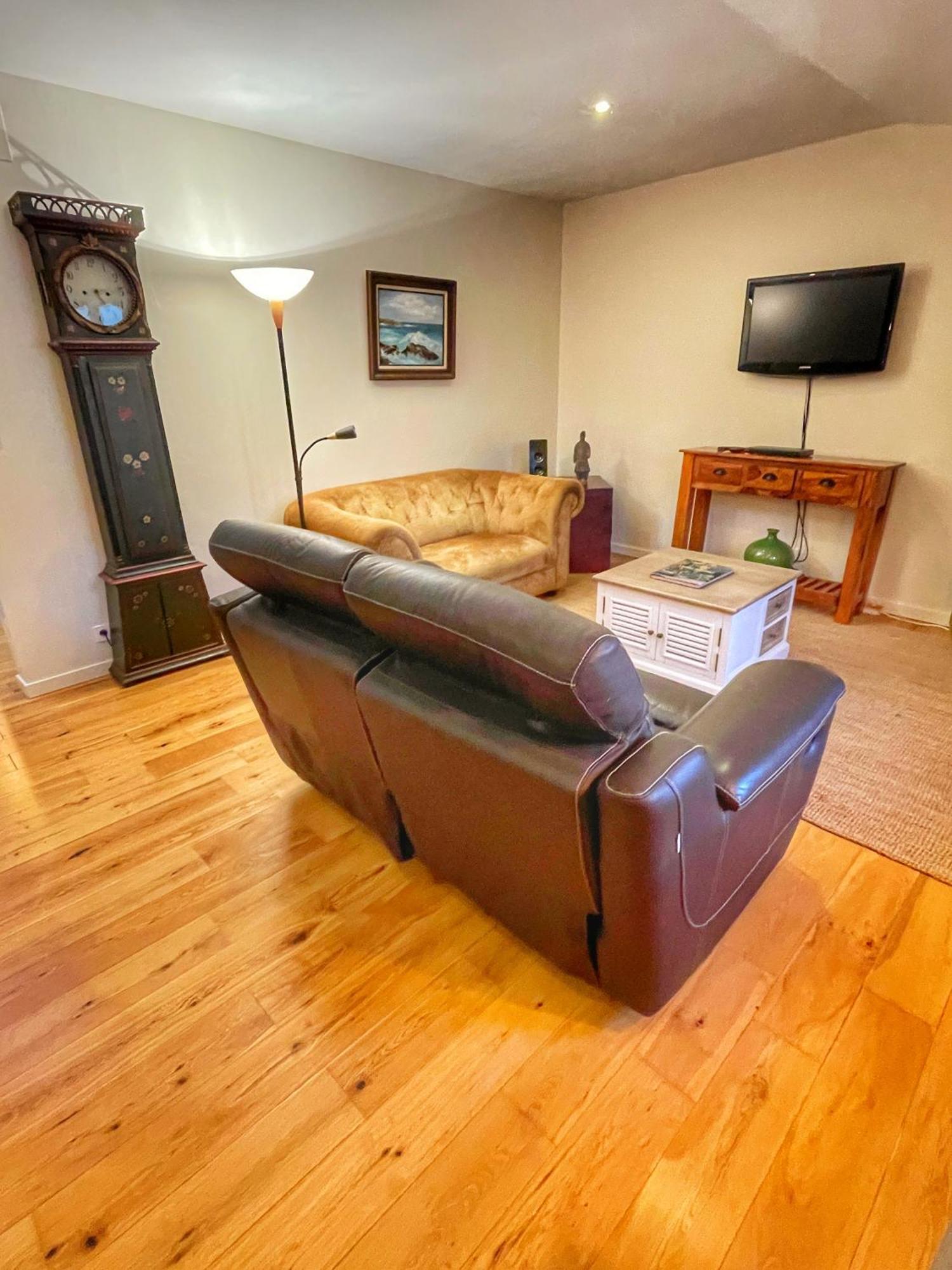 Le Petit Delphia Apartment อัพท์ ภายนอก รูปภาพ