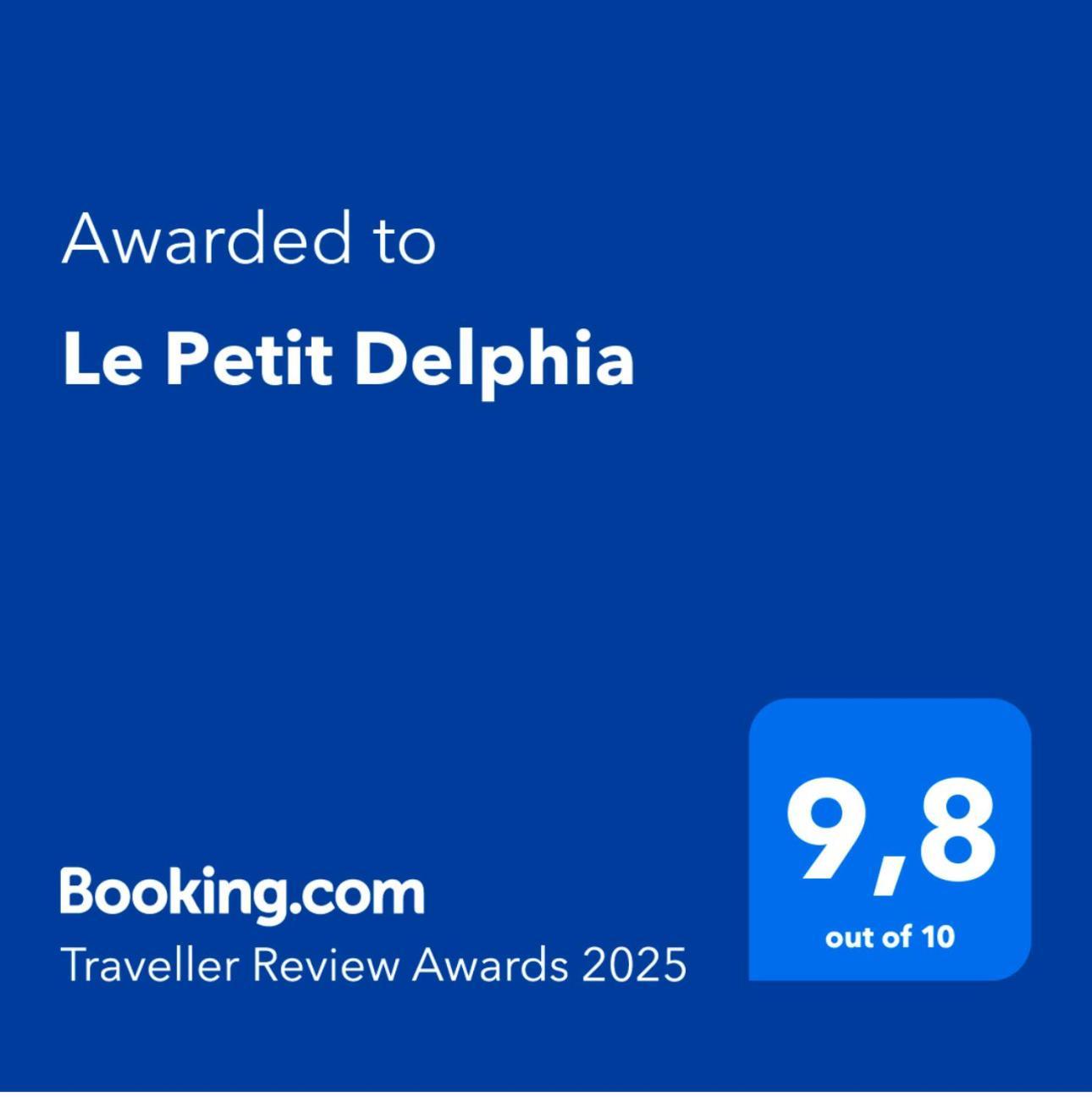 Le Petit Delphia Apartment อัพท์ ภายนอก รูปภาพ